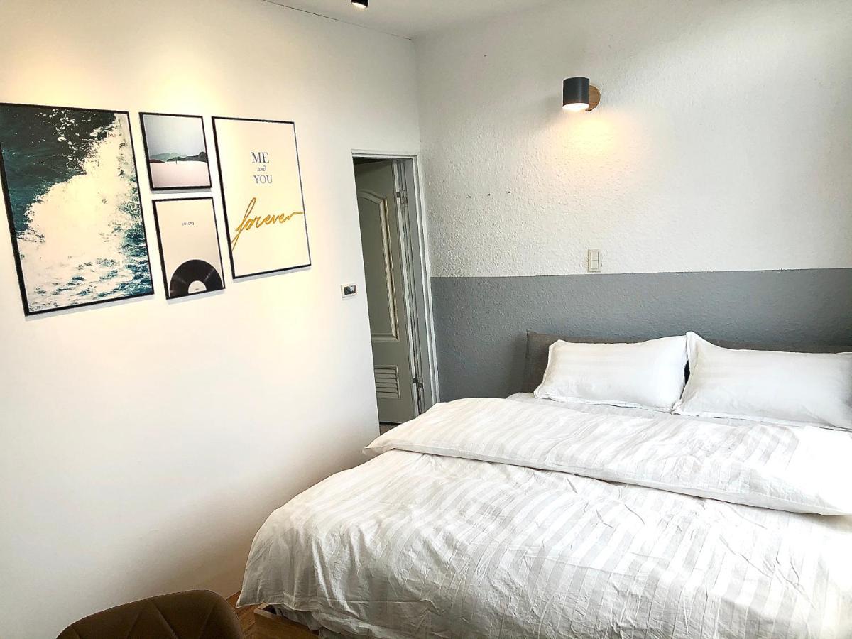 Small Island Homestay Tainan Esterno foto
