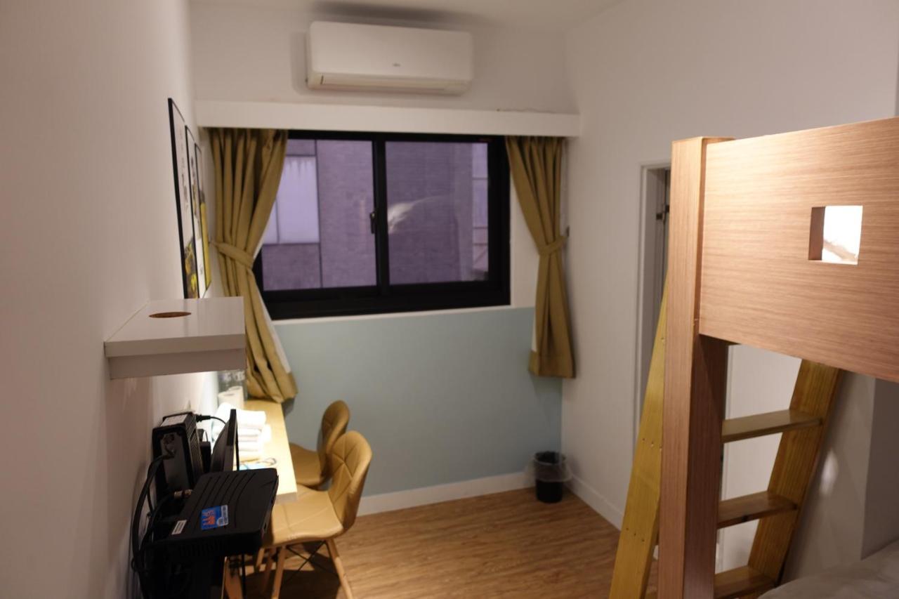 Small Island Homestay Tainan Esterno foto