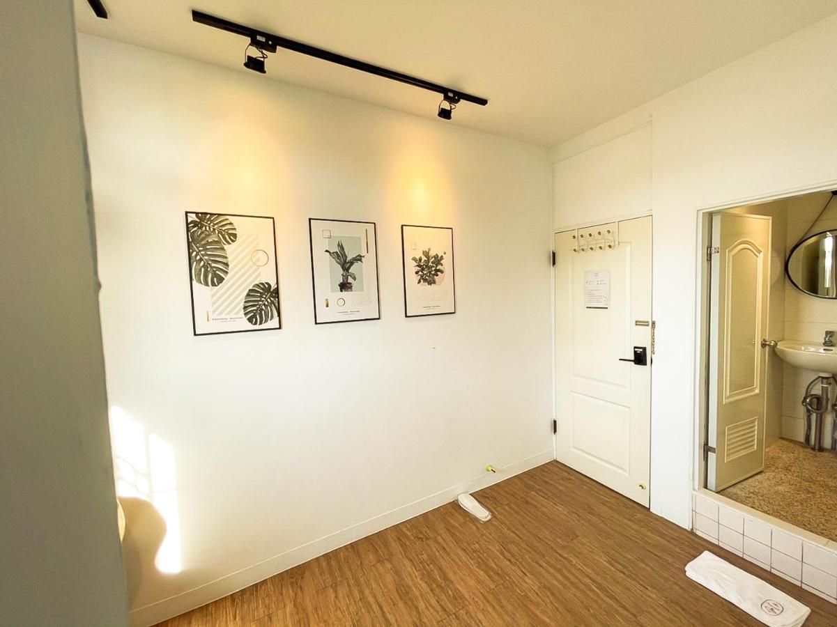 Small Island Homestay Tainan Esterno foto
