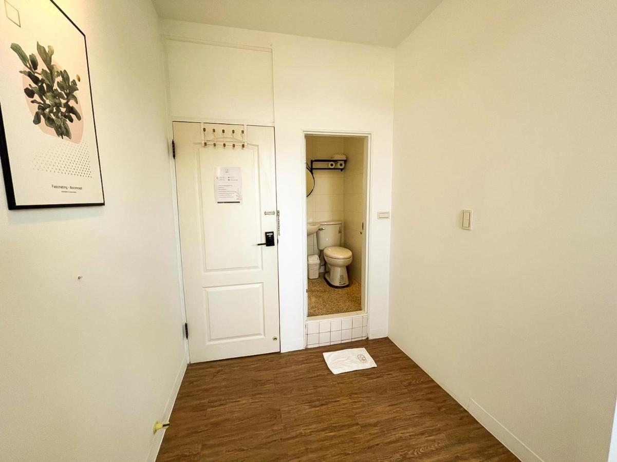 Small Island Homestay Tainan Esterno foto